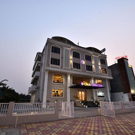 Click Collection Grand Gateway Варанаси Екстериор снимка